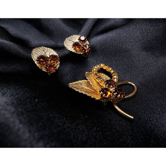 Vintage Judy Lee Gold Leaf Brooch & Clip-On Earrings Set With Amber Rhinestones - Picture 4 of 5